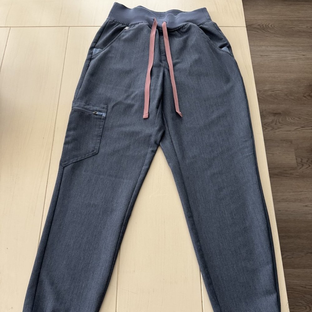Figs Heather Denim High Waisted Zamora - Jogger Scrub Pants - XXS